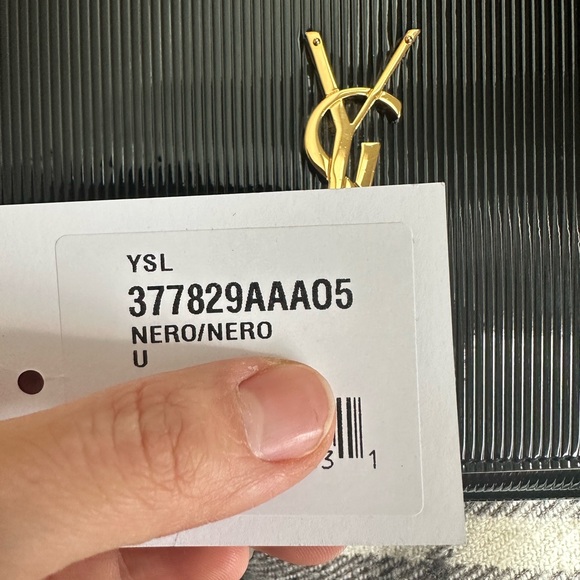 Classic Glossy Leather Chain Crossbody Bag🚨 - Picture 15 of 15